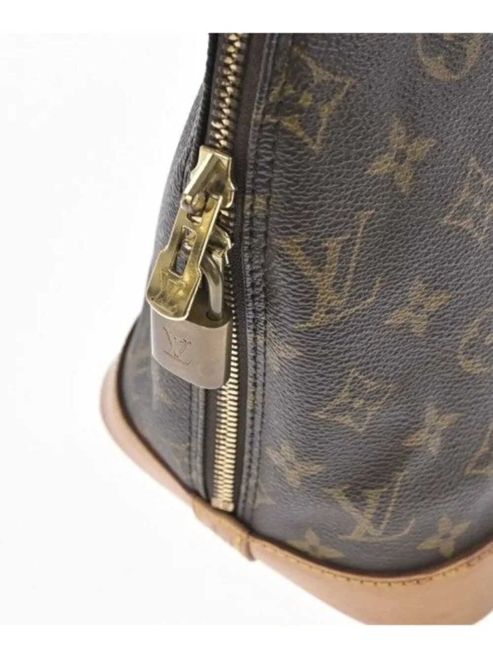 Louis Vuitton Handbag Brown